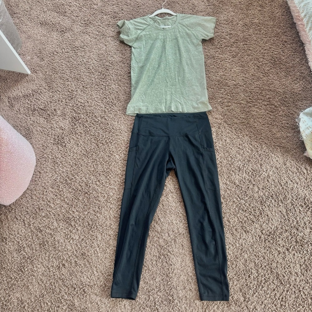 Z By Zella Short Sleeve Top High Rise Black Crop Leggings SET OUTFIT 2 PIECE M